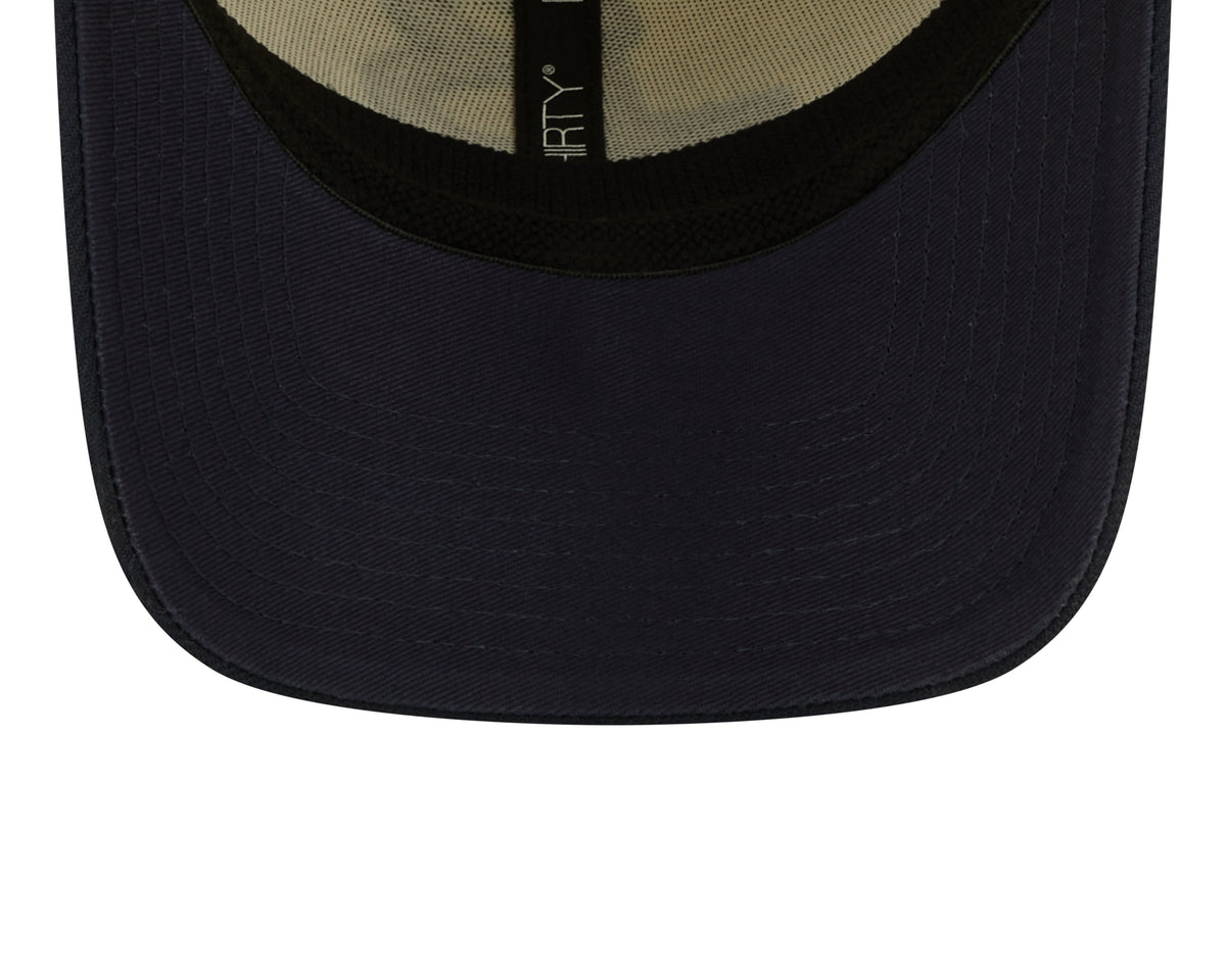 Men's Chicago Bears "B" Logo New Era Cream/Navy 2022 Sideline 39THIRTY Flex Hat