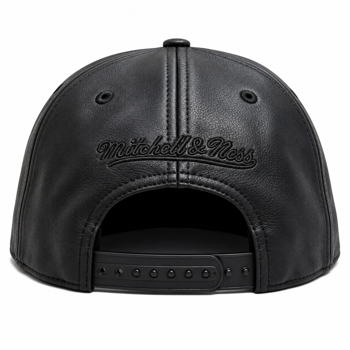 Chicago Bulls Mitchell & Ness NBA Black Day One Pro Snapback Hat