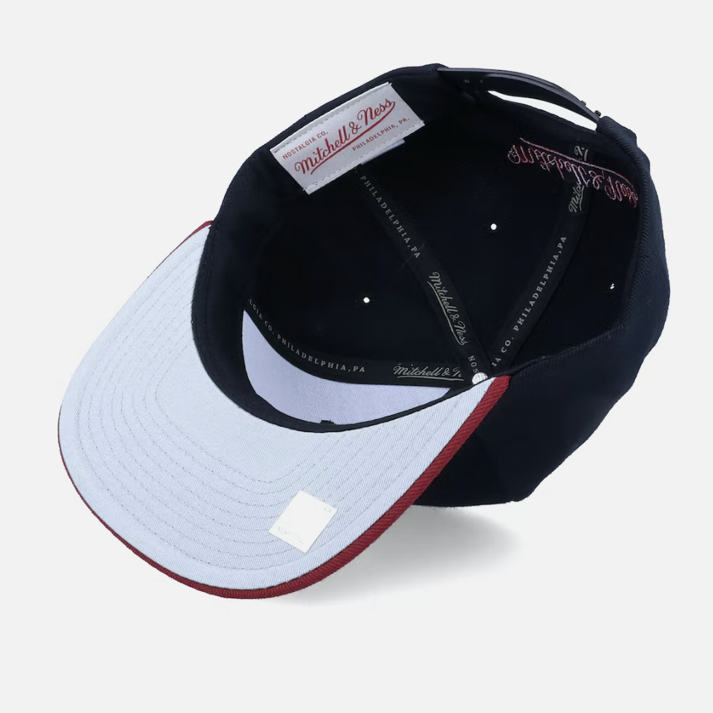 Men's Miami Heat Mitchell & Ness NBA Core Basic Black/Maroon Snapback Hat