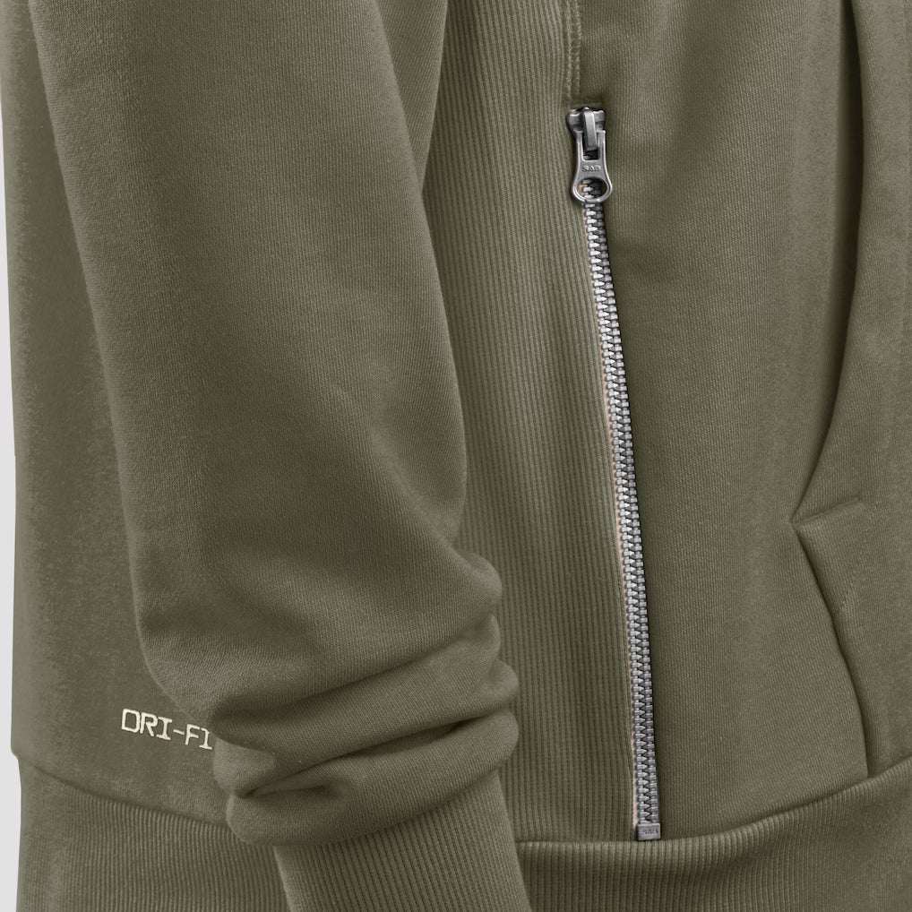 Men's New England Patriots Nike Olive Green 2025 Salute To Service Club Pullover Hoodie