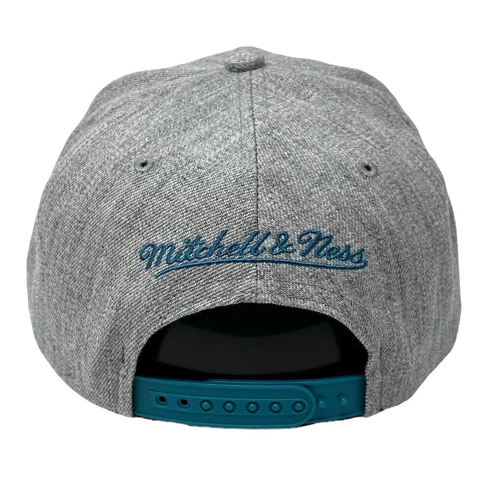 Detroit Pistons Hardwood Classics Heather Gray 2.0 Mitchell & Ness Snapback Hat