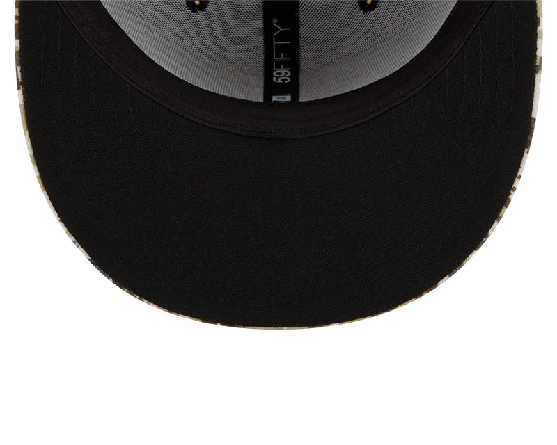 Men's Chicago Bears B Logo New Era Black/Camo 2021 NFL Sideline Salute To Service 59FIFTY Fitted Hat