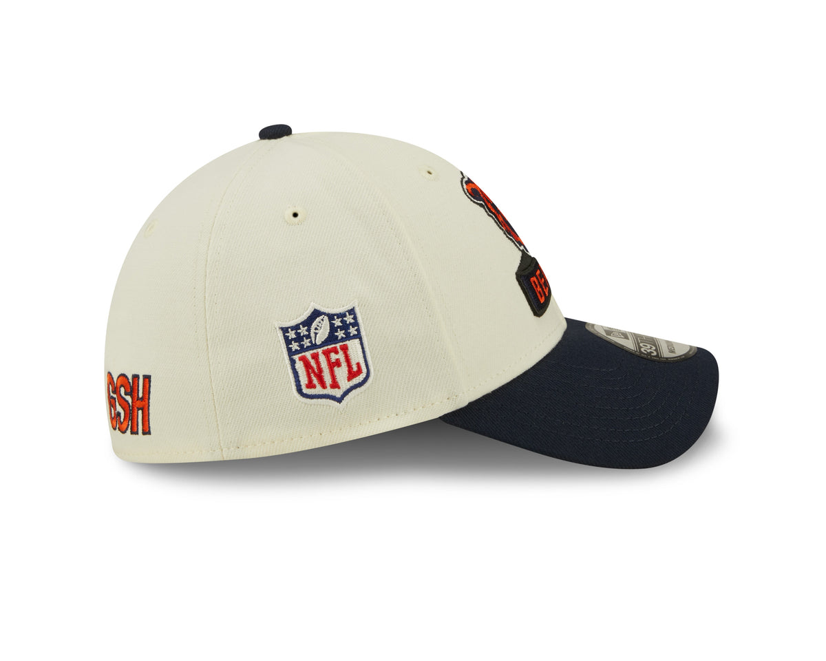 Men's Chicago Bears Mascot Logo New Era Cream/Navy 2022 Sideline 39THIRTY Flex Hat