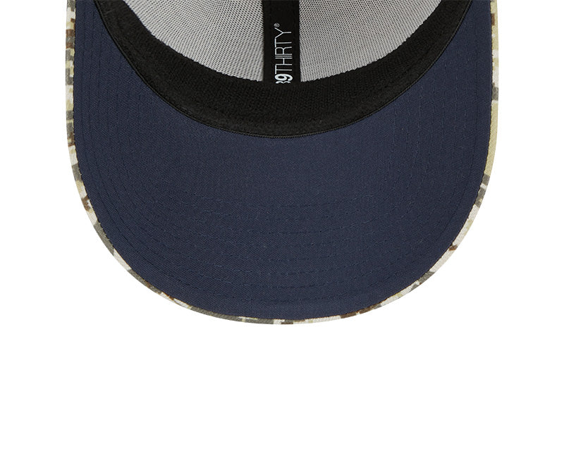 Men's Chicago Bears New Era Camo 2023 Salute to Service Primary Logo 39THIRTY Flex Hat