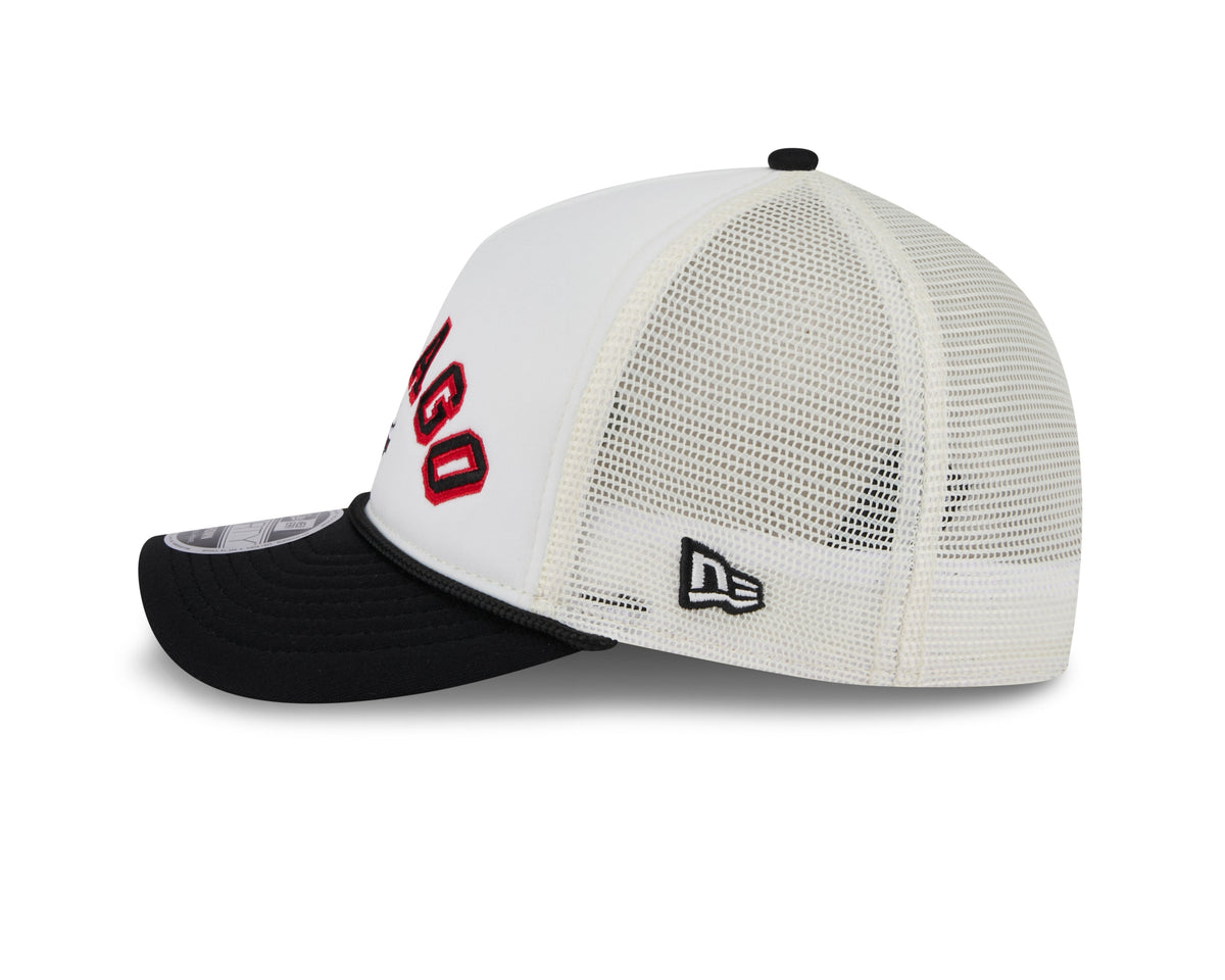 Chicago Bulls 2 Tone Chrome/Black New Era 9FORTY M-Crown Trucker Adjustable Hat