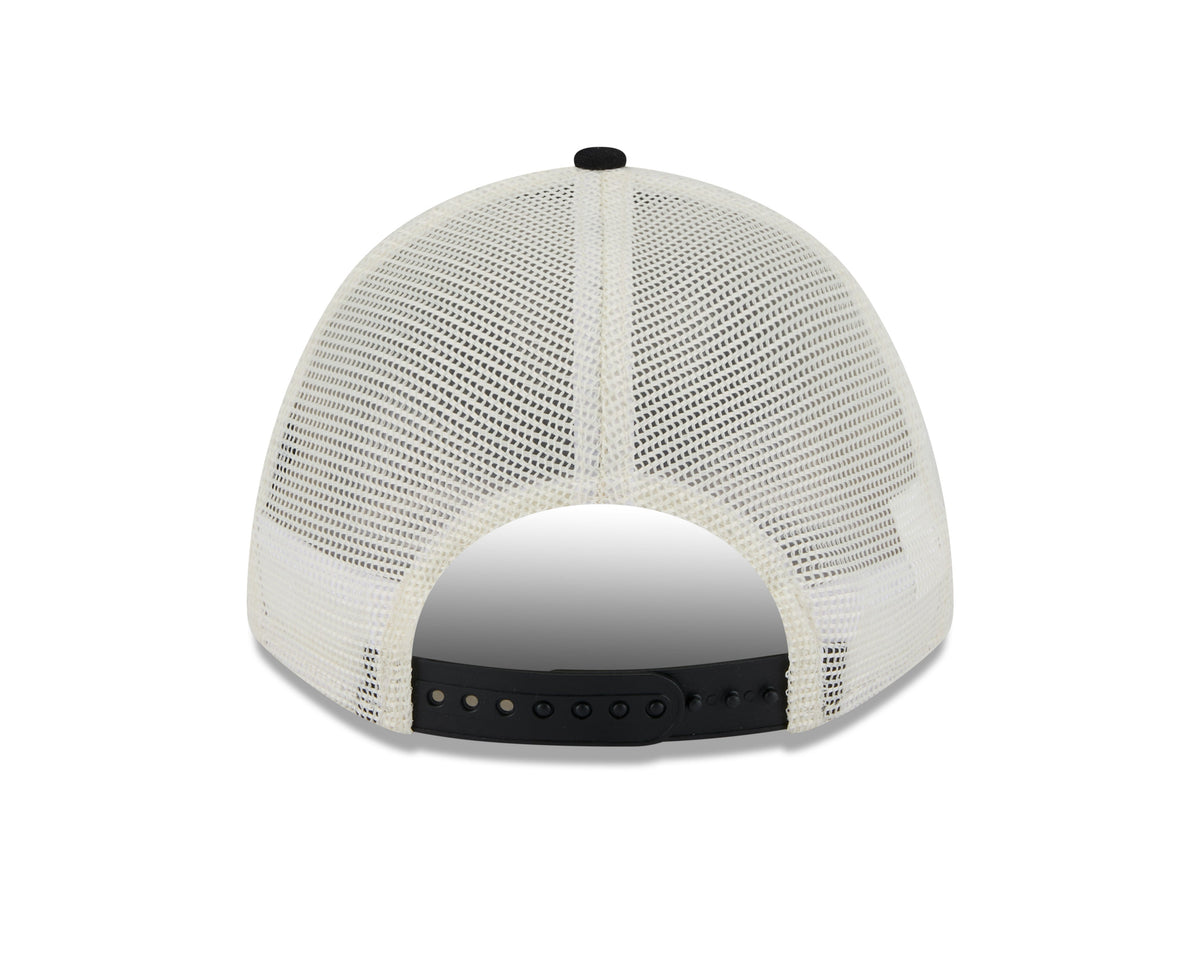 Chicago Bulls 2 Tone Chrome/Black New Era 9FORTY M-Crown Trucker Adjustable Hat