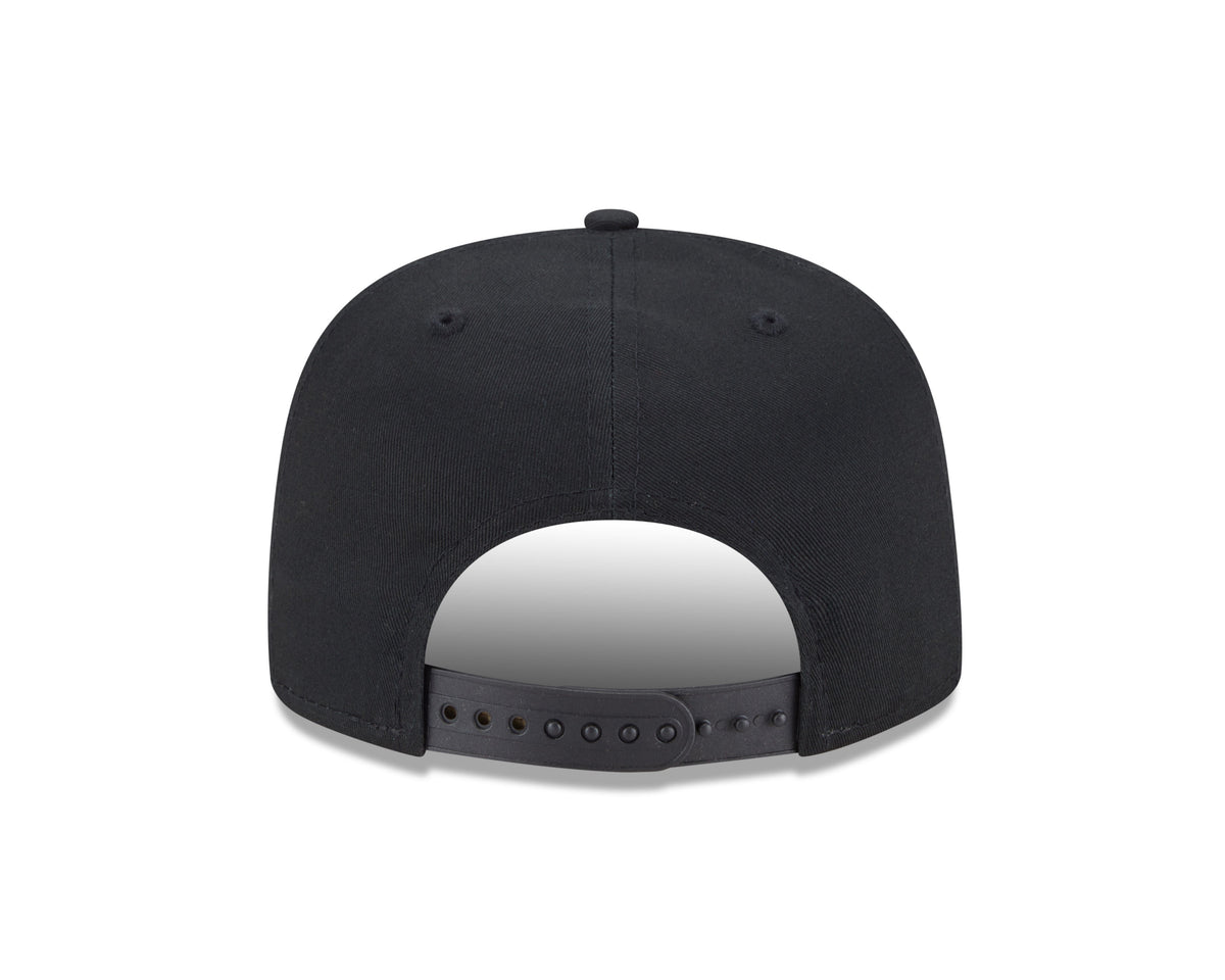 Chicago Bulls New Era Black Team Text The Golfer Snapback Hat