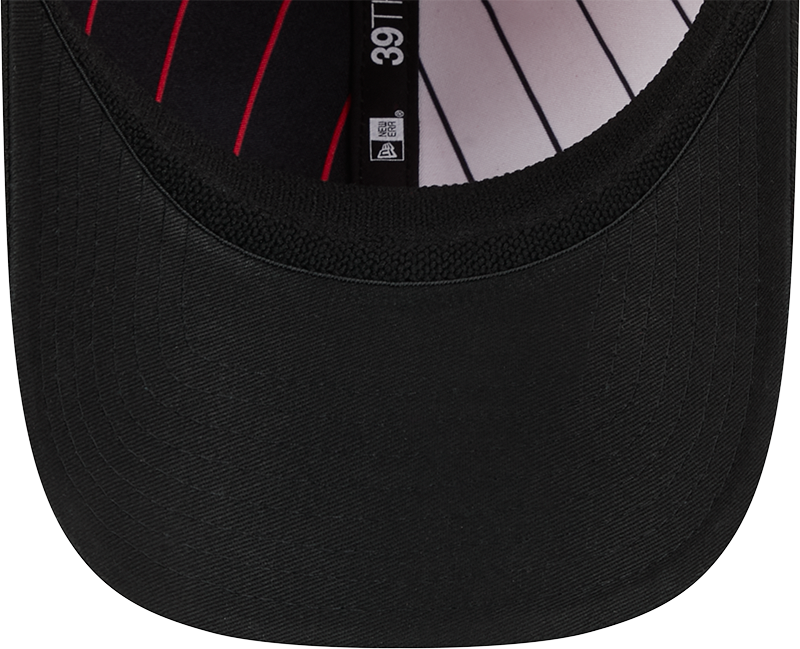 Chicago White Sox 2025 City Connect Red/Black New Era 39THIRTY Flex Fit Hat
