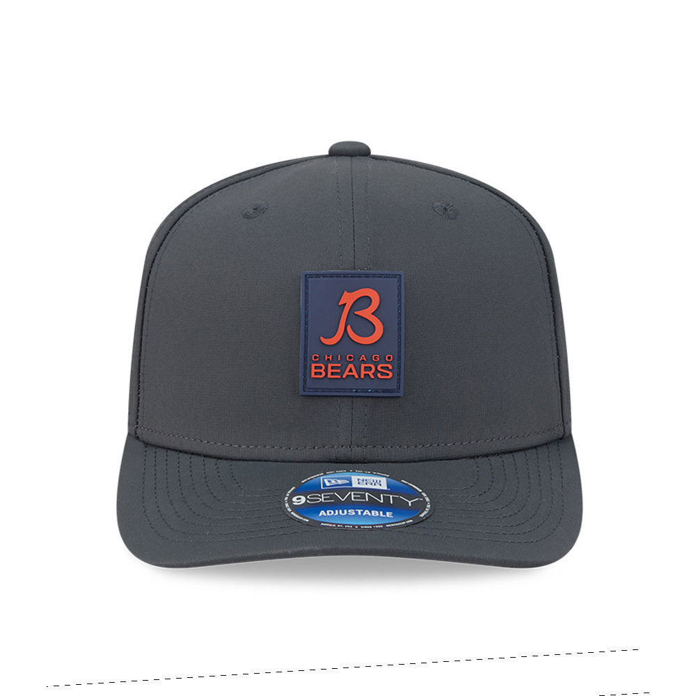 Men's Chicago Bears New Era Graphite 2025 Sideline B 9SEVENTY Cold Adjustable Hat