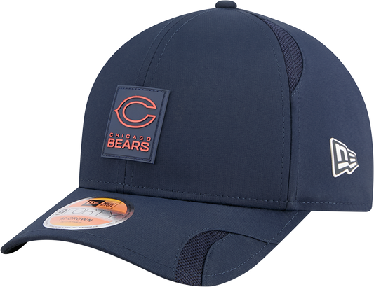 Men's Chicago Bears New Era Navy 2025 NFL Sideline Heat Alternate Logo 9FORTY M-Crown Adjustable Hat