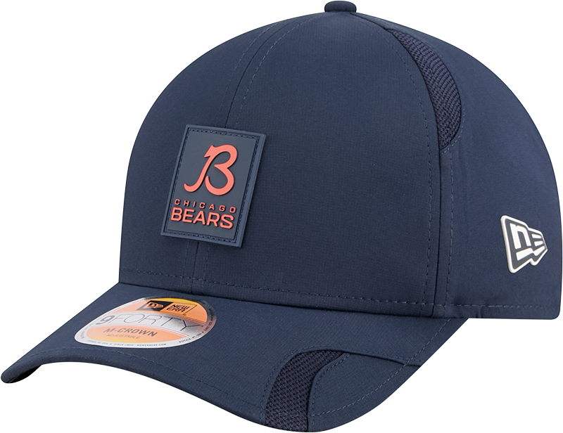 Men's Chicago Bears New Era Navy 2025 NFL Sideline Heat B 9FORTY M-Crown Adjustable Hat