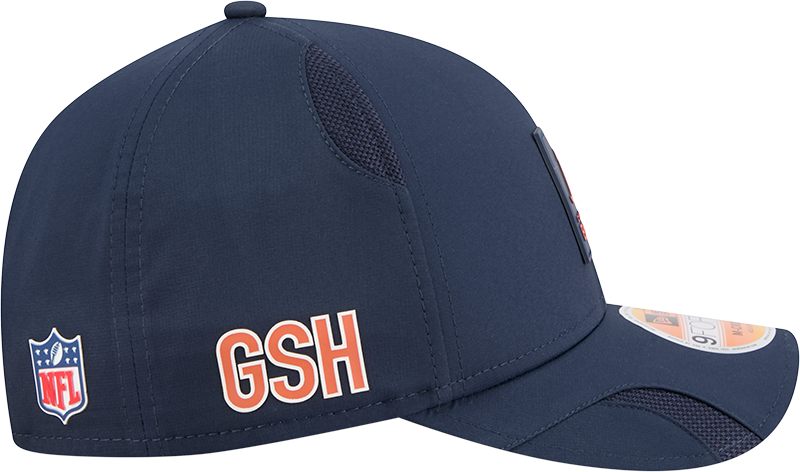 Men's Chicago Bears New Era Navy 2025 NFL Sideline Heat B 9FORTY M-Crown Adjustable Hat