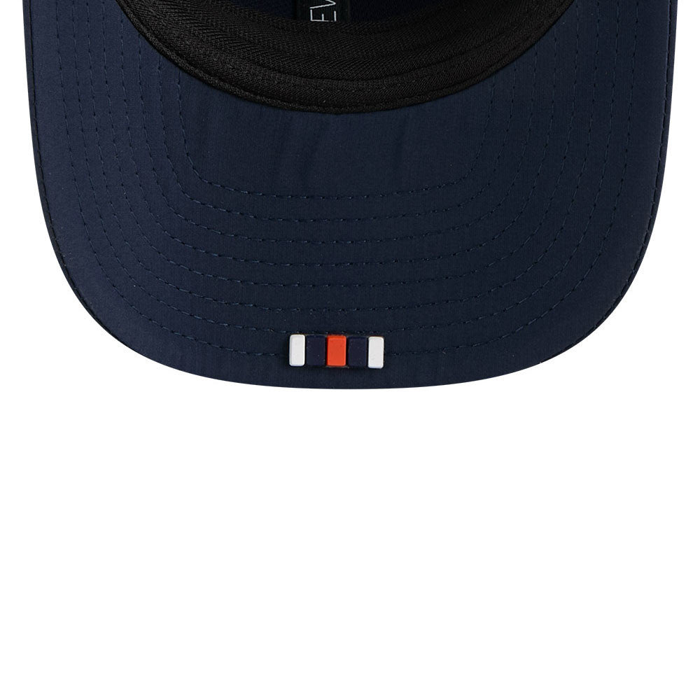 Men's Chicago Bears New Era Navy 2025 NFL Sideline Heat 9SEVENTY Adjustable Hat