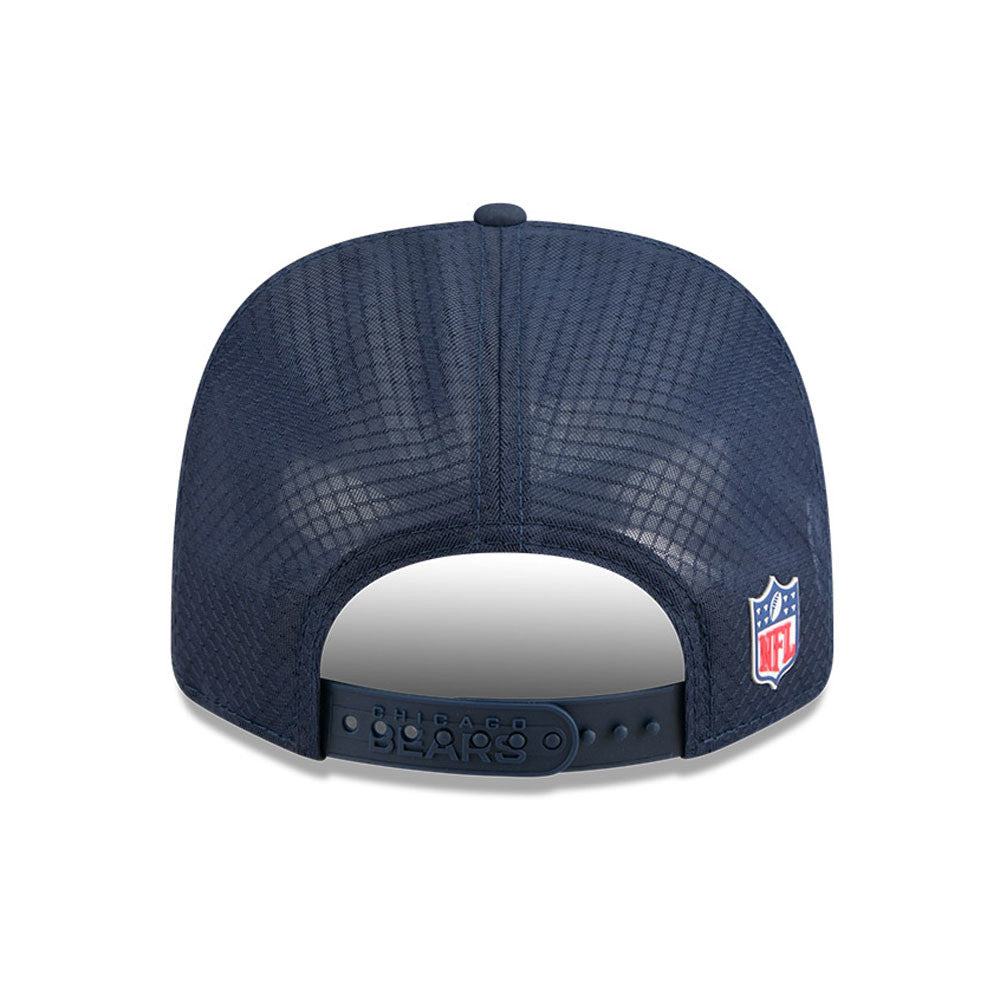 Men's Chicago Bears New Era Navy 2025 NFL B Sideline Heat 9SEVENTY Adjustable Hat