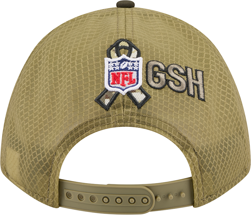 Men's Chicago Bears New Era Green 2025 NFL Salute To Service Sideline 9FORTY M-Crown Adjustable Hat