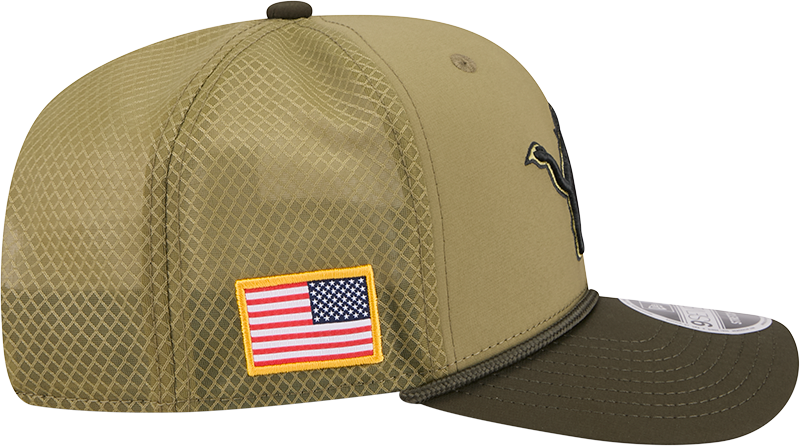 Men's Detroit Lions New Era Green 2025 Salute To Service Sideline 9SEVENTY Trucker Adjustable Hat