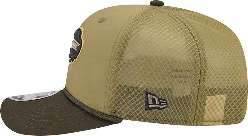 Men's Buffalo Bills New Era Green 2025 Salute To Service Sideline 9SEVENTY Trucker Adjustable Hat