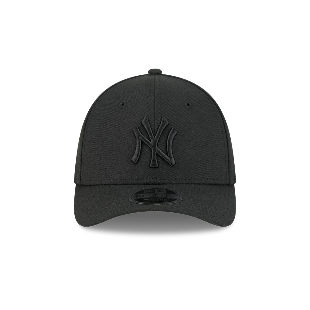New York Yankees M-Crown 39Thirty Tonal Black Flex Fit Hat