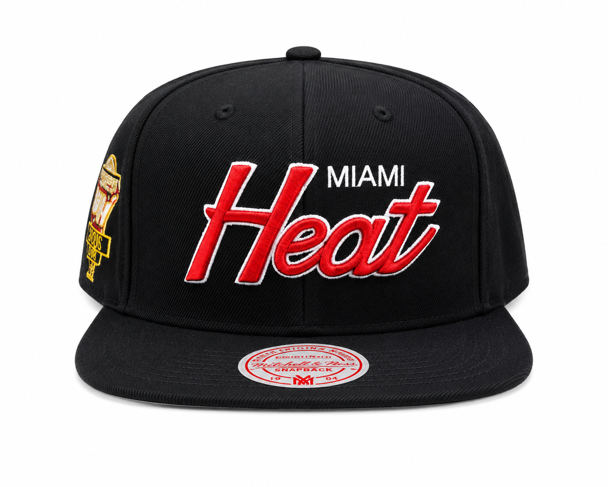 Men's Miami Heat 2006 NBA Champions Mitchell & Ness Champ Year Trophy Black Snapback Hat