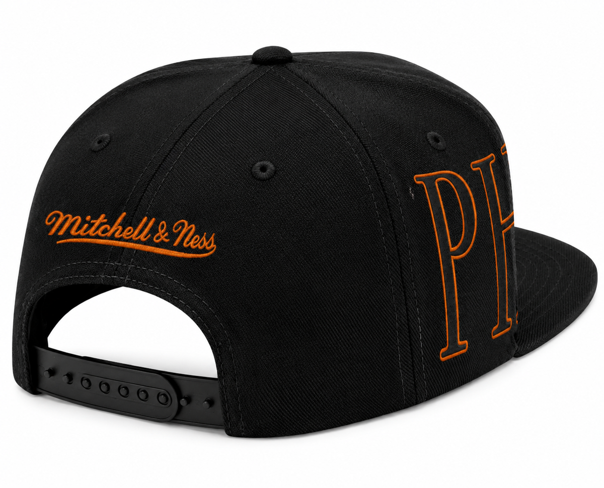 Men's Mitchell & Ness Black Phoenix Suns Winner Circle Snapback Hat