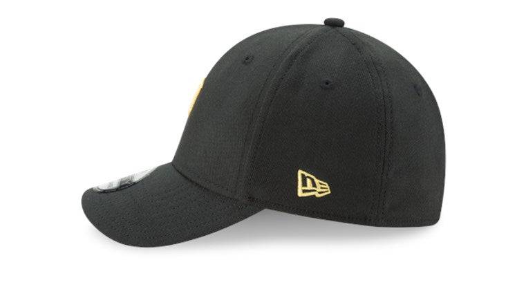 Pittsburgh Pirates New Era 39Thirty Black Team Classic Flex Hat