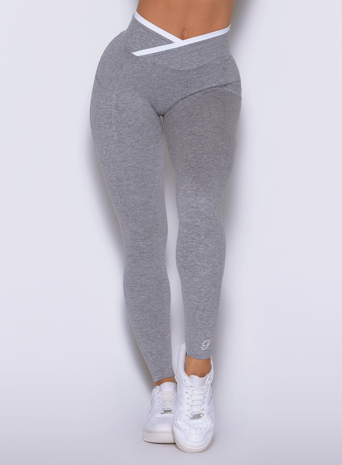 Line Contour Leggings
