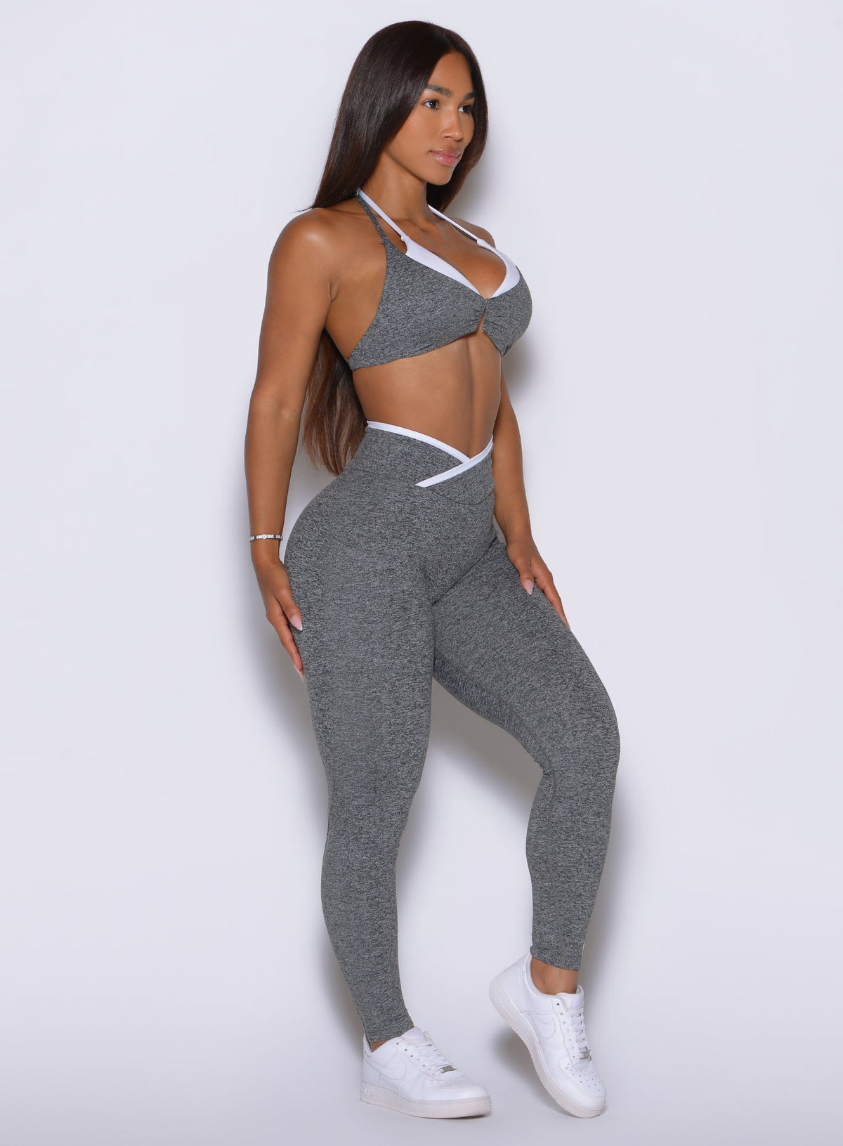 Line Contour Leggings
