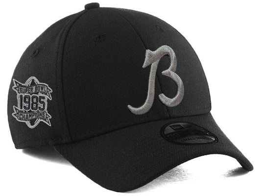 Men's Chicago Bears New Era "B" Black/Graphite 1985 Champions 39THIRTY Flex Hat