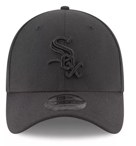 Chicago White Sox New Era Blackout Tonal 39THIRTY Flex Fit Cap