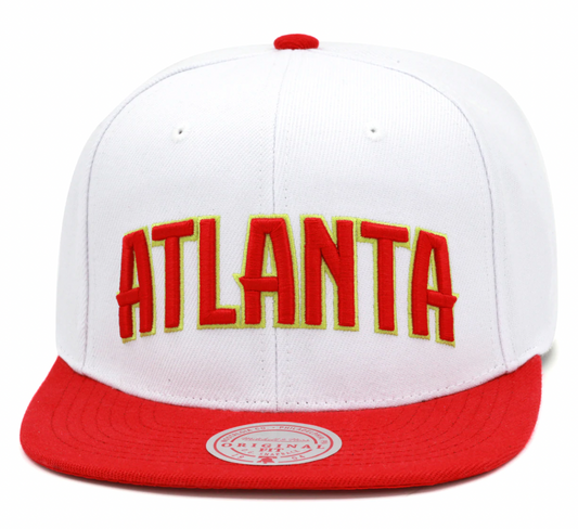 Mens NBA Atlanta Hawks 2 Tone White And Red Mitchell And Ness Basic Core Snapback Hat
