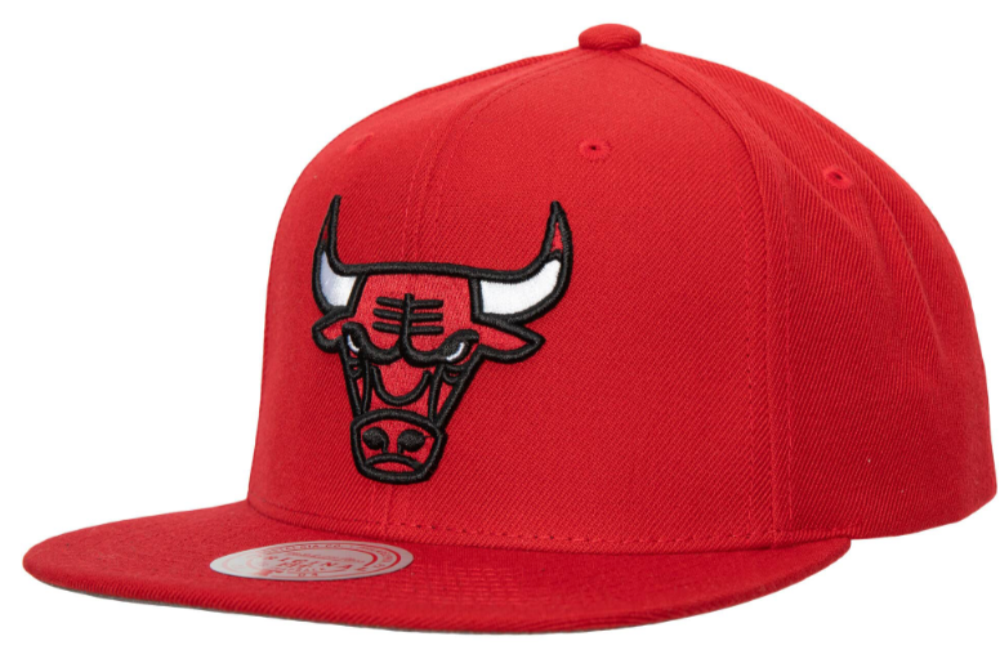 Men's Mitchell & Ness Chicago Bulls Core Red Adjustable Snapback Hat