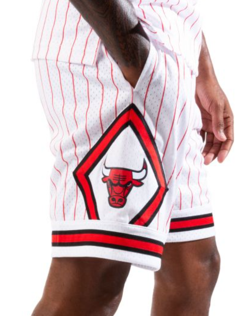 Men's Mitchell & Ness Chicago Bulls Hardwood Classic White Reload Swingman Shorts