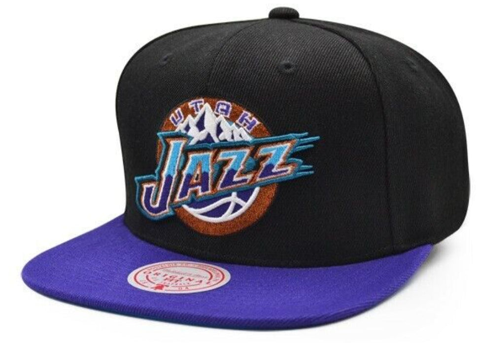 Men's Mitchell & Ness Utah Jazz NBA Core Basic 2 Tone Black/Purple Hardwood Classics Snapback Hat