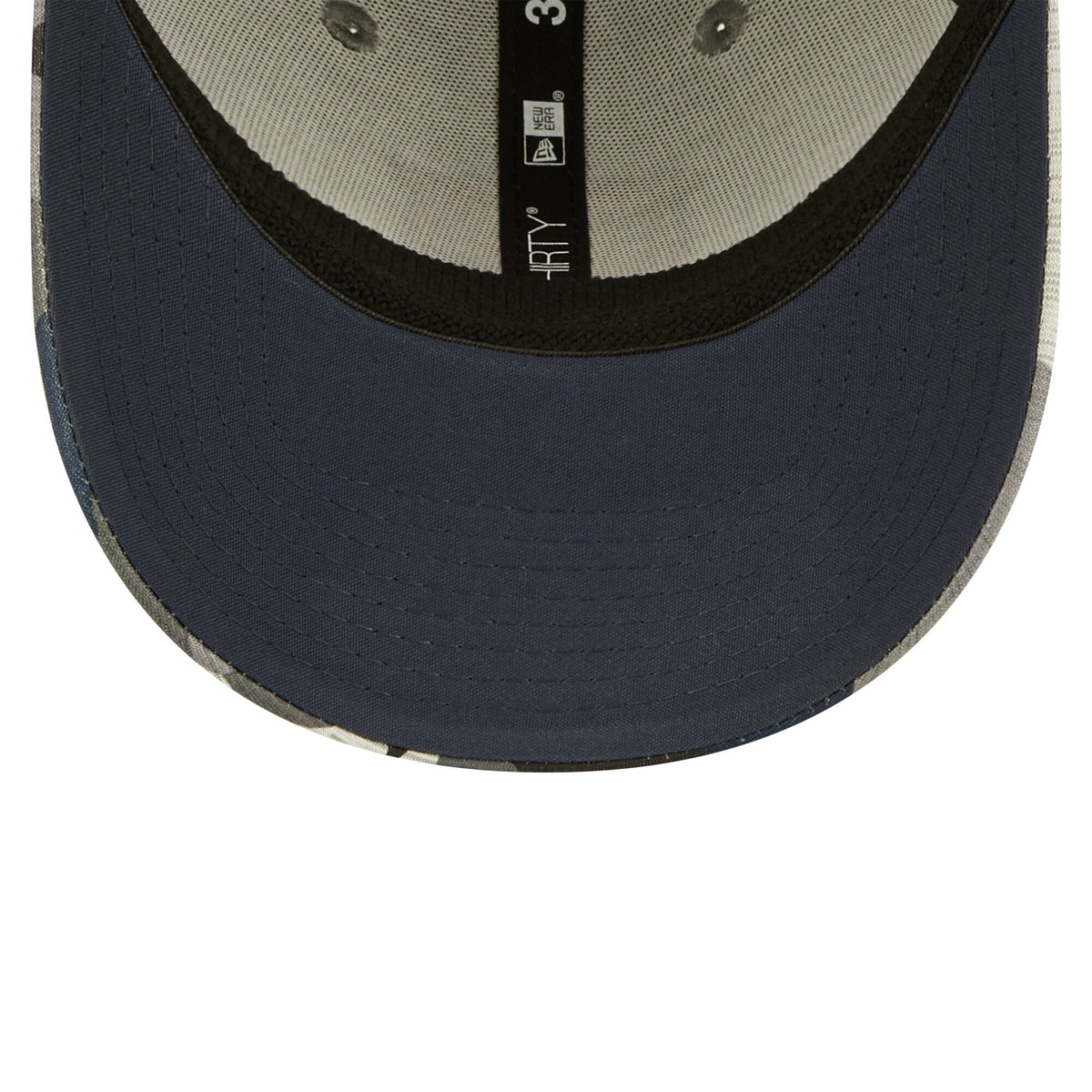 Men's Chicago Bears New Era Camo 2022 NFL Training Camp Official Mascot 39THIRTY Flex Hat