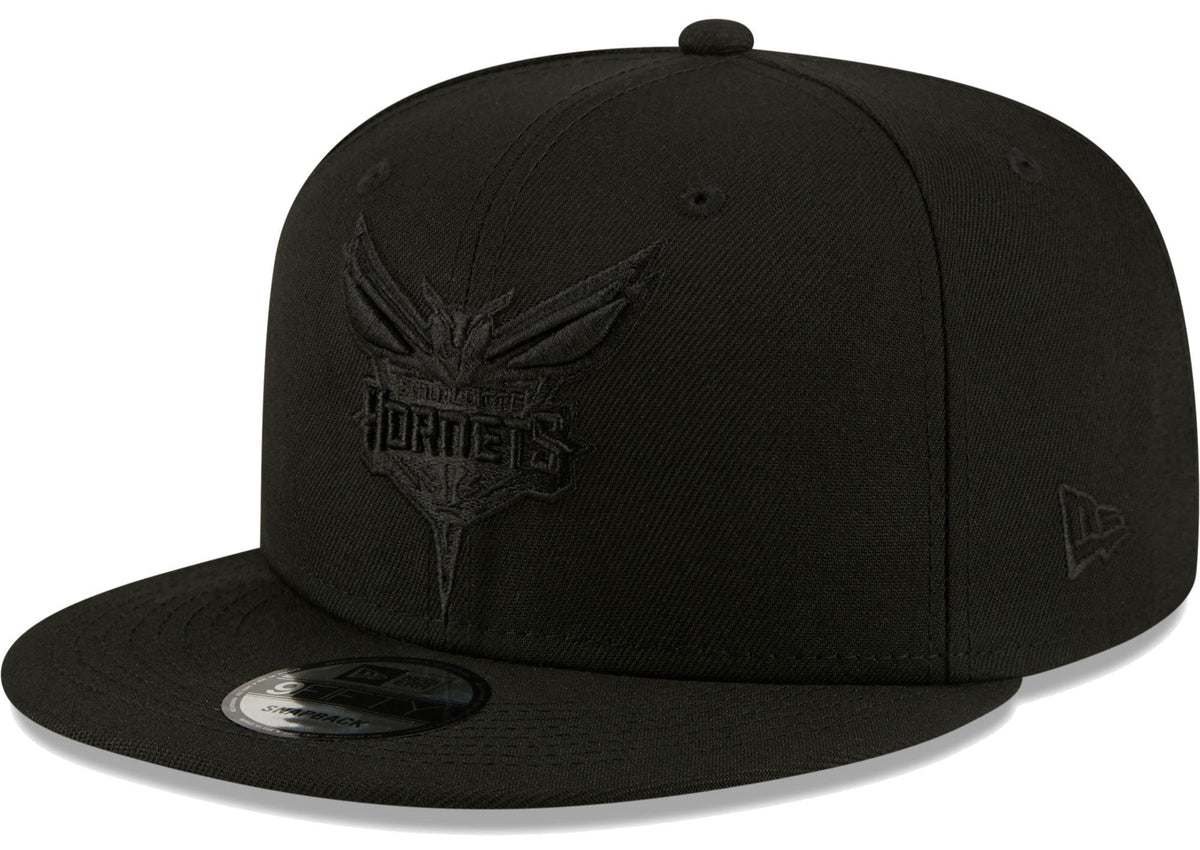 Men's Charlotte Hornets New Era Black On Black Color Pack 9FIFTY Snapback Hat