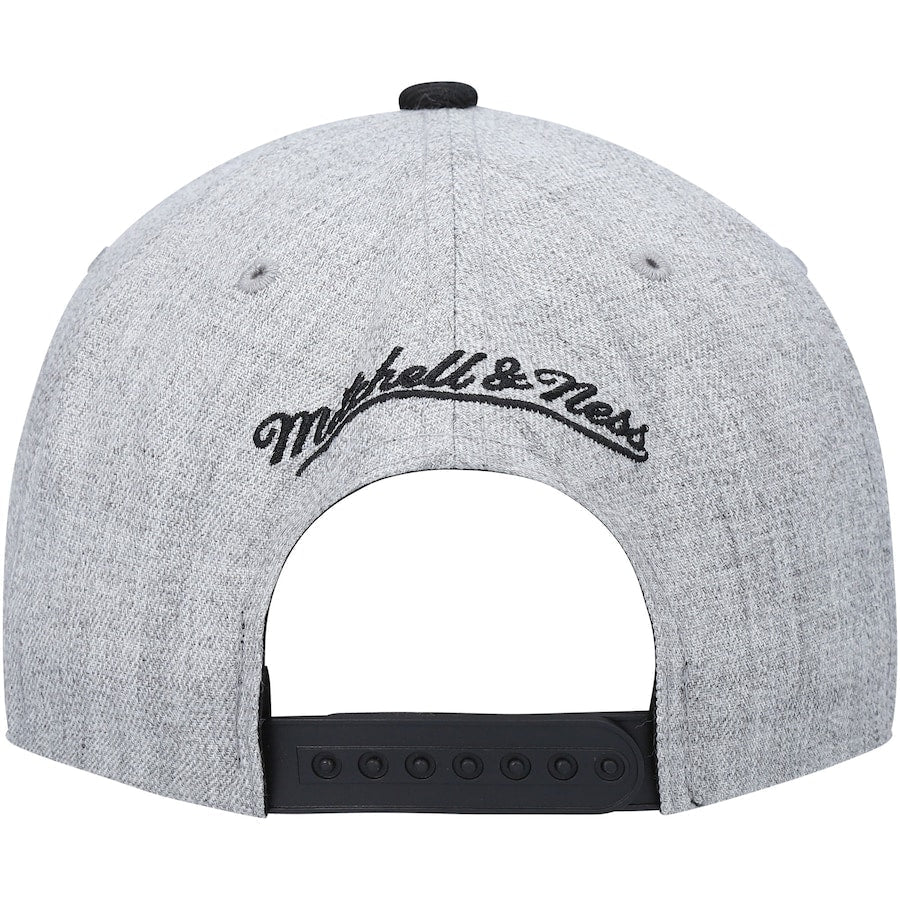 Men's Los Angeles Lakers Mitchell & Ness Gray/Black Heathered Underpop Snapback Hat