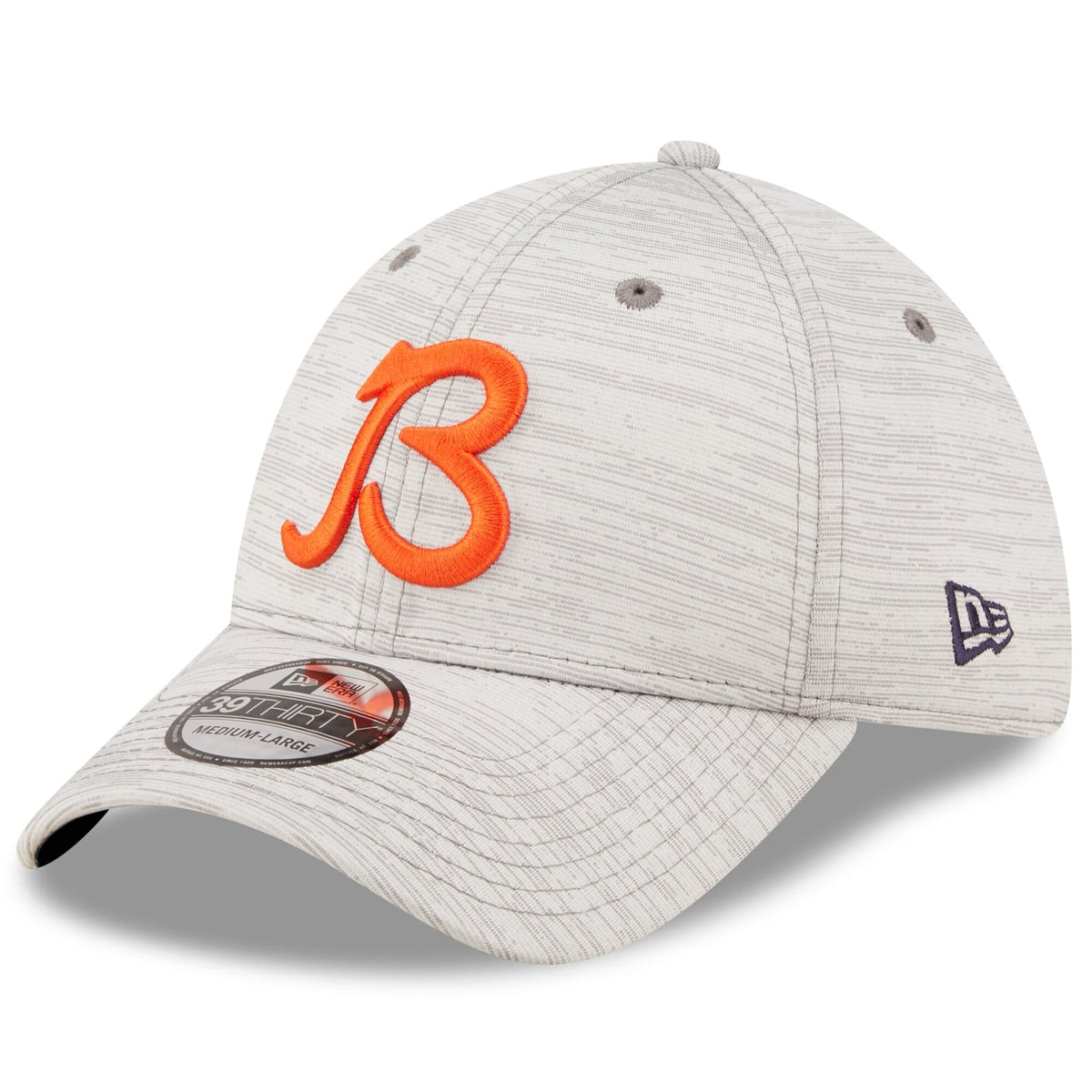 Men's Chicago Bears New Era Gray 2022 NFL Training Camp Official Coach Script 39THIRTY Flex Hat
