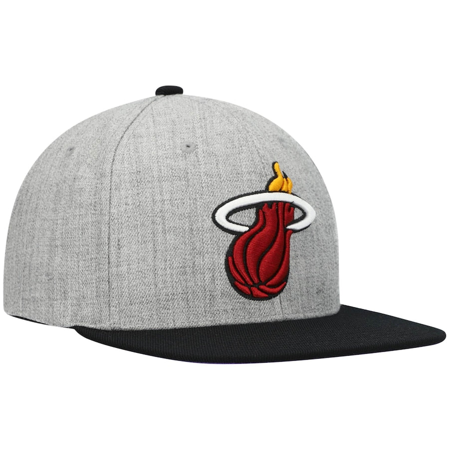 Men's Miami Heat Mitchell & Ness Gray/Purple Heathered Underpop Snapback Hat