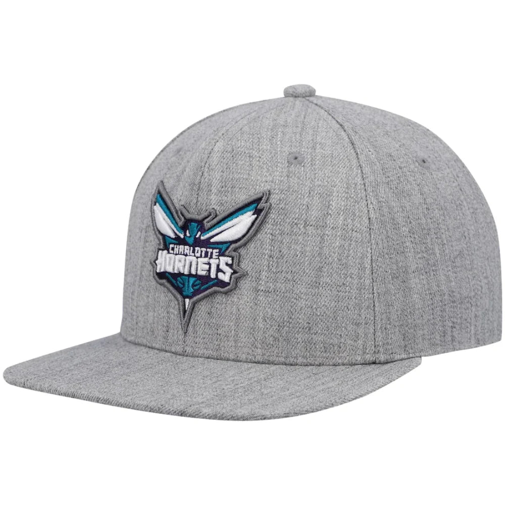 Charlotte Hornets Gray Heathered 2.0 Mitchell & Ness Snapback Hat